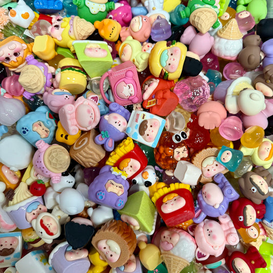 Mix Carvings Blind Bags (OPEN IN LIVE)